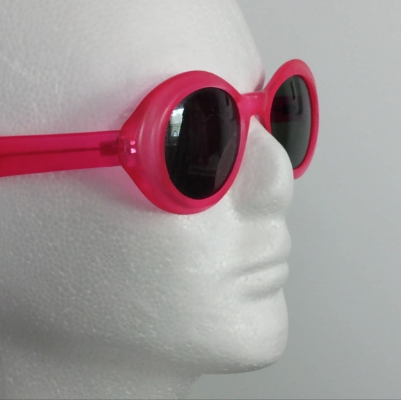 Vintage Hot Pink Sunglasses NOS Barbie - Picture 4 of 5